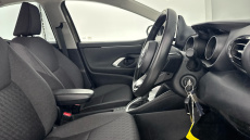 Toyota Yaris 1.5 Hybrid Design 5dr CVT Hybrid Hatchback